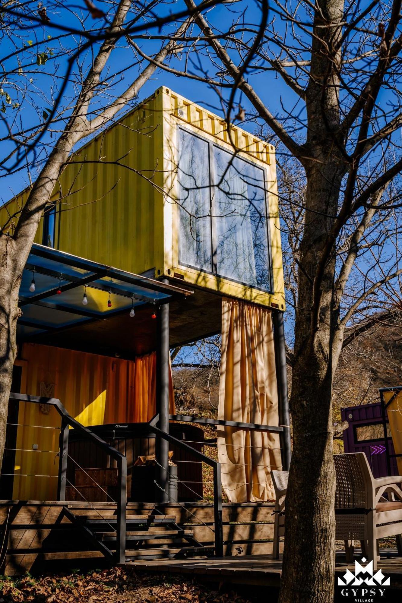 Gipsy Village Park Hotel Asureti 외부 사진