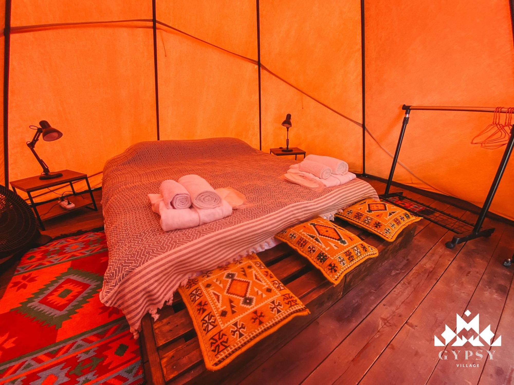 Gipsy Village Park Hotel Asureti 외부 사진