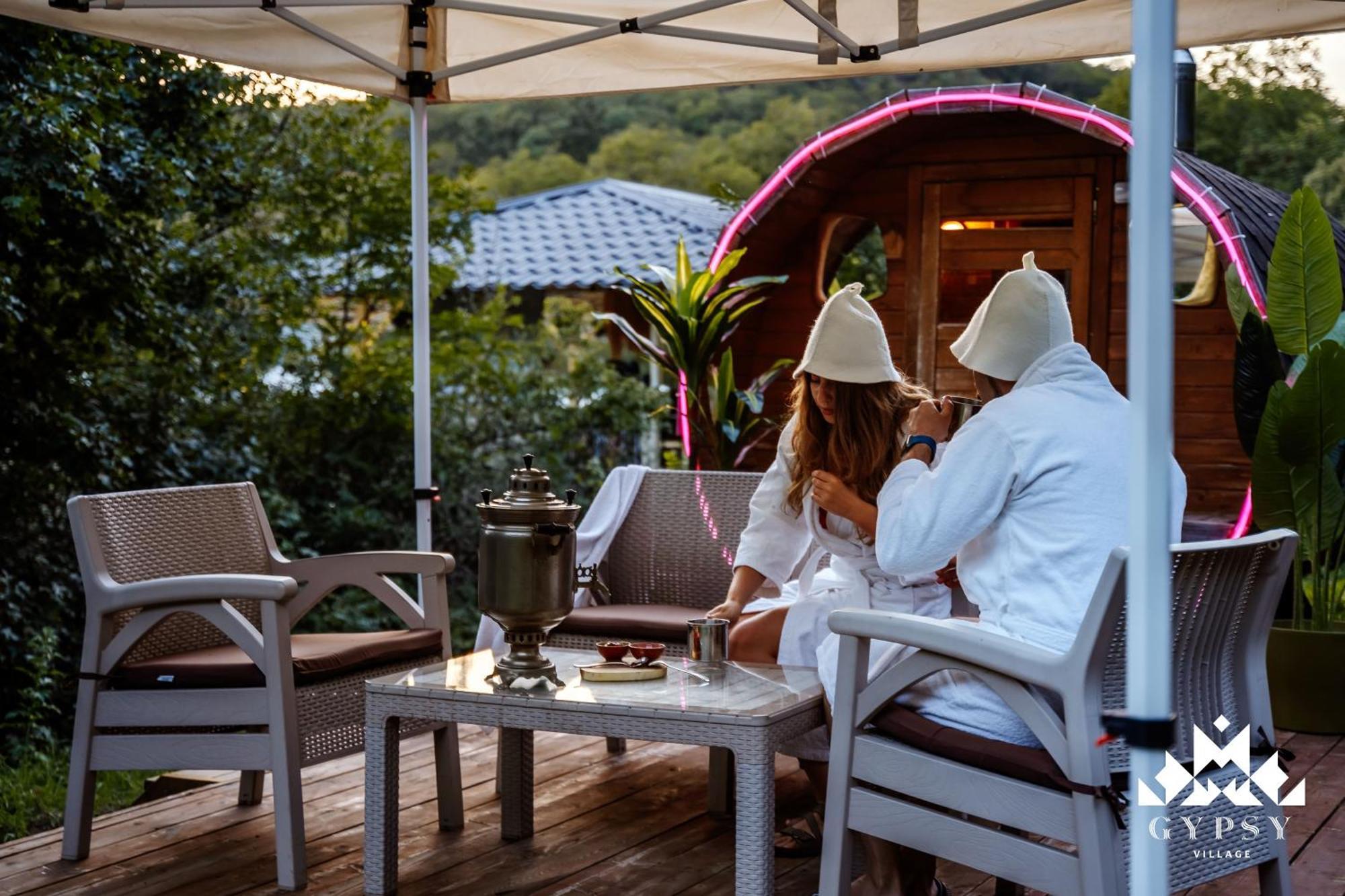 Gipsy Village Park Hotel Asureti 외부 사진