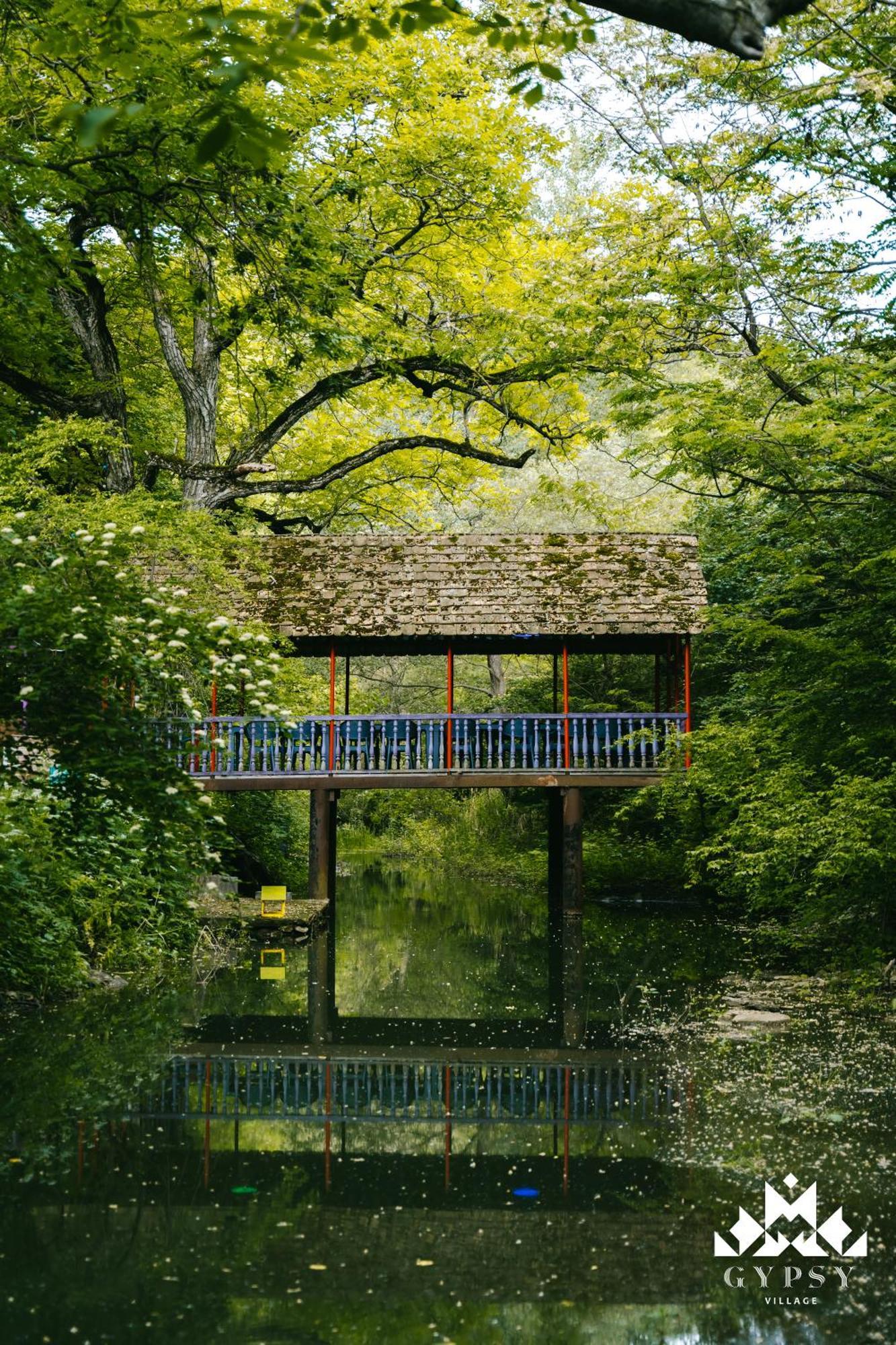 Gipsy Village Park Hotel Asureti 외부 사진